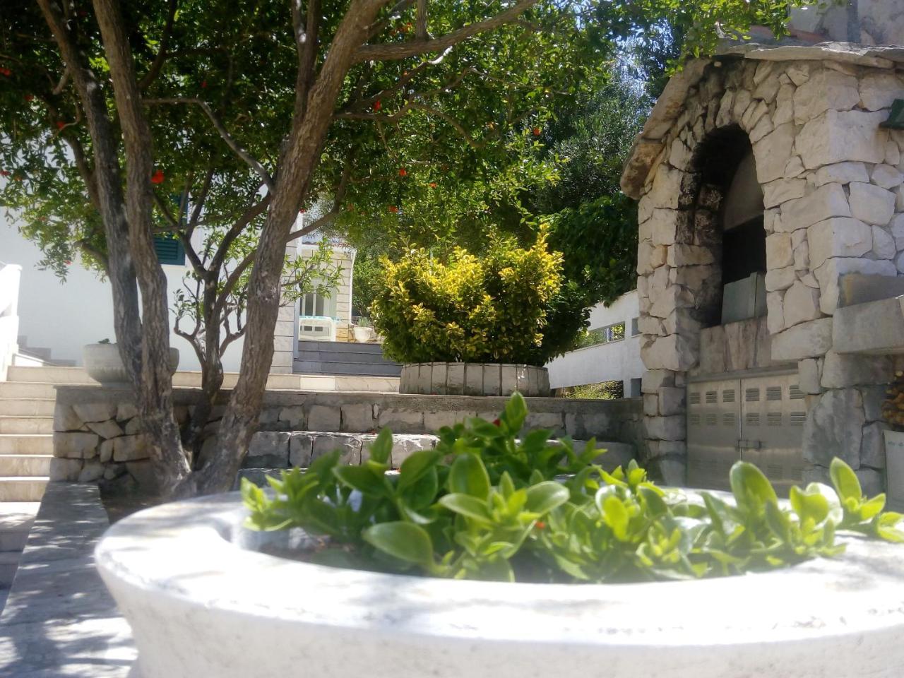 Villa Ana Zivogosce-Apartment4 מראה חיצוני תמונה